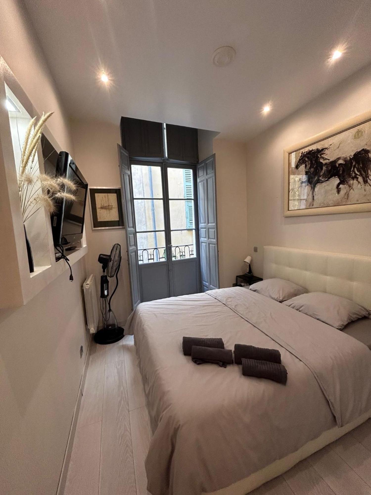Luxury Apartment In The Heart Of Old Town Nice. Екстер'єр фото
